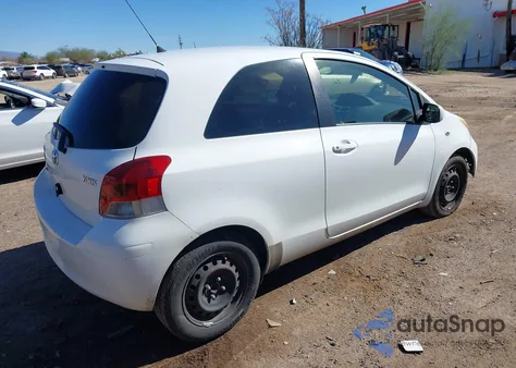 2011 Toyota Yaris z USA, uszkodzony, nr VIN JTDJT4K34B5336153